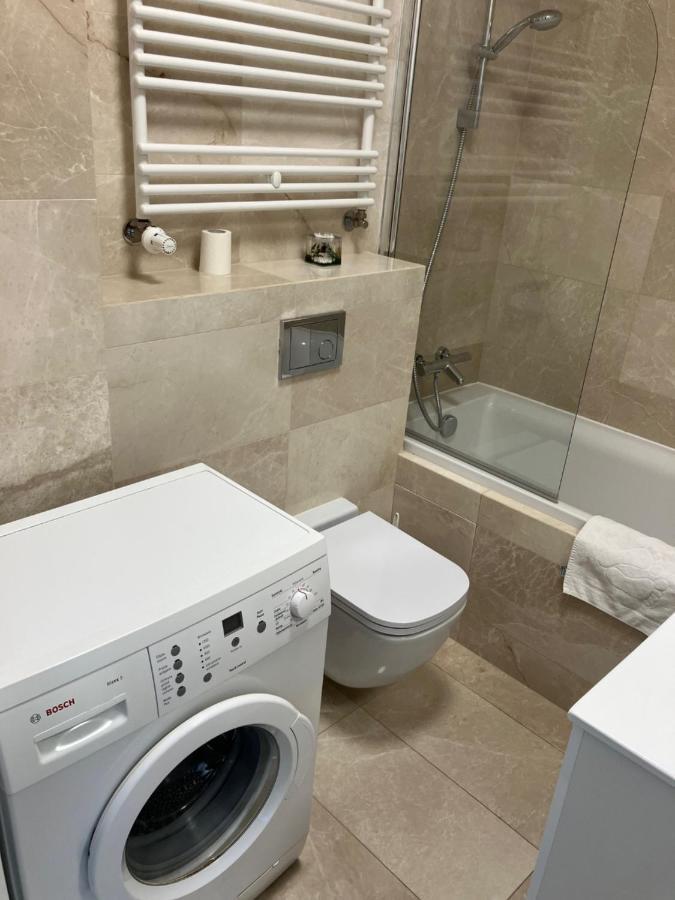 Jab Apartament Przy Klinice Business & Family シュチェチン エクステリア 写真