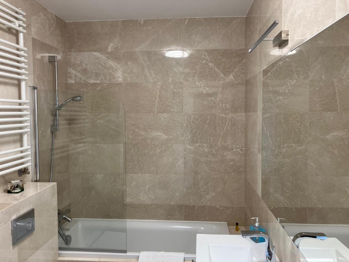 Jab Apartament Przy Klinice Business & Family シュチェチン エクステリア 写真